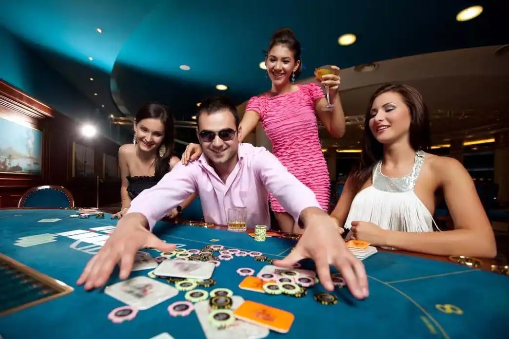 Lightning Dice table with live dealer on lagowin